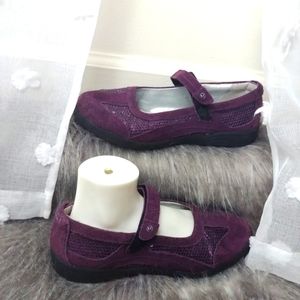 Stride Rite • Flats Purple Eggplant Leather Suede Sequin Flats Mary Janes 5M